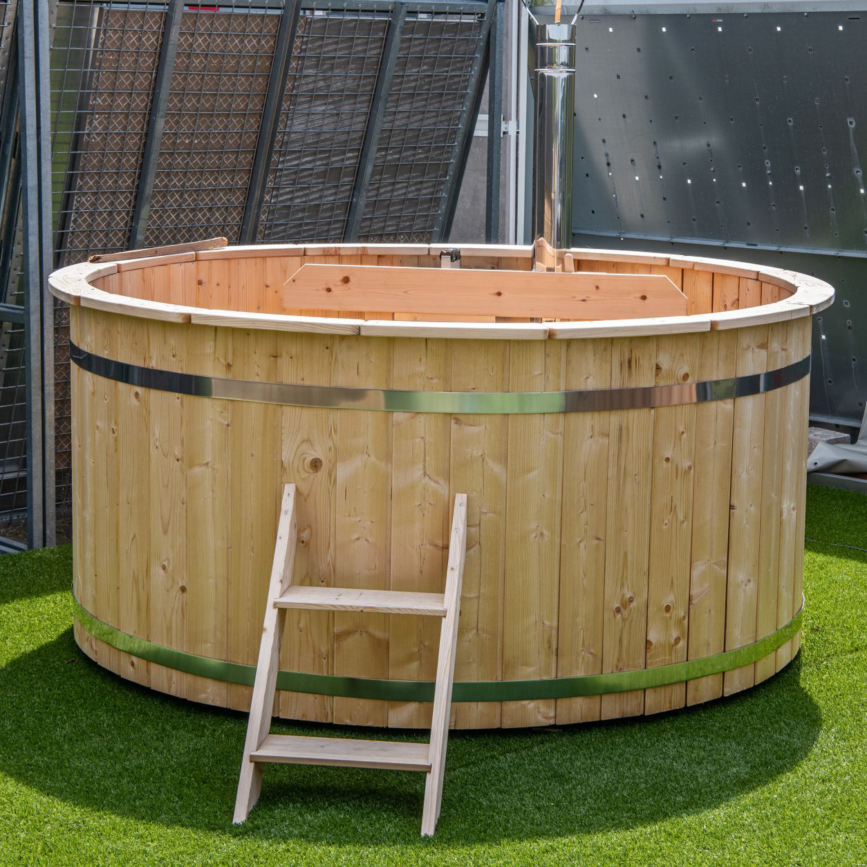 Hottub met interne RVS kachel ø200 cm onbehandeld vuren 2 Hottub met interne RVS kachel ø200 cm onbehandeld vuren - Afbeelding 2